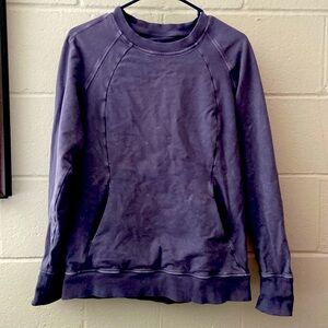 Lululemon sweatshirt